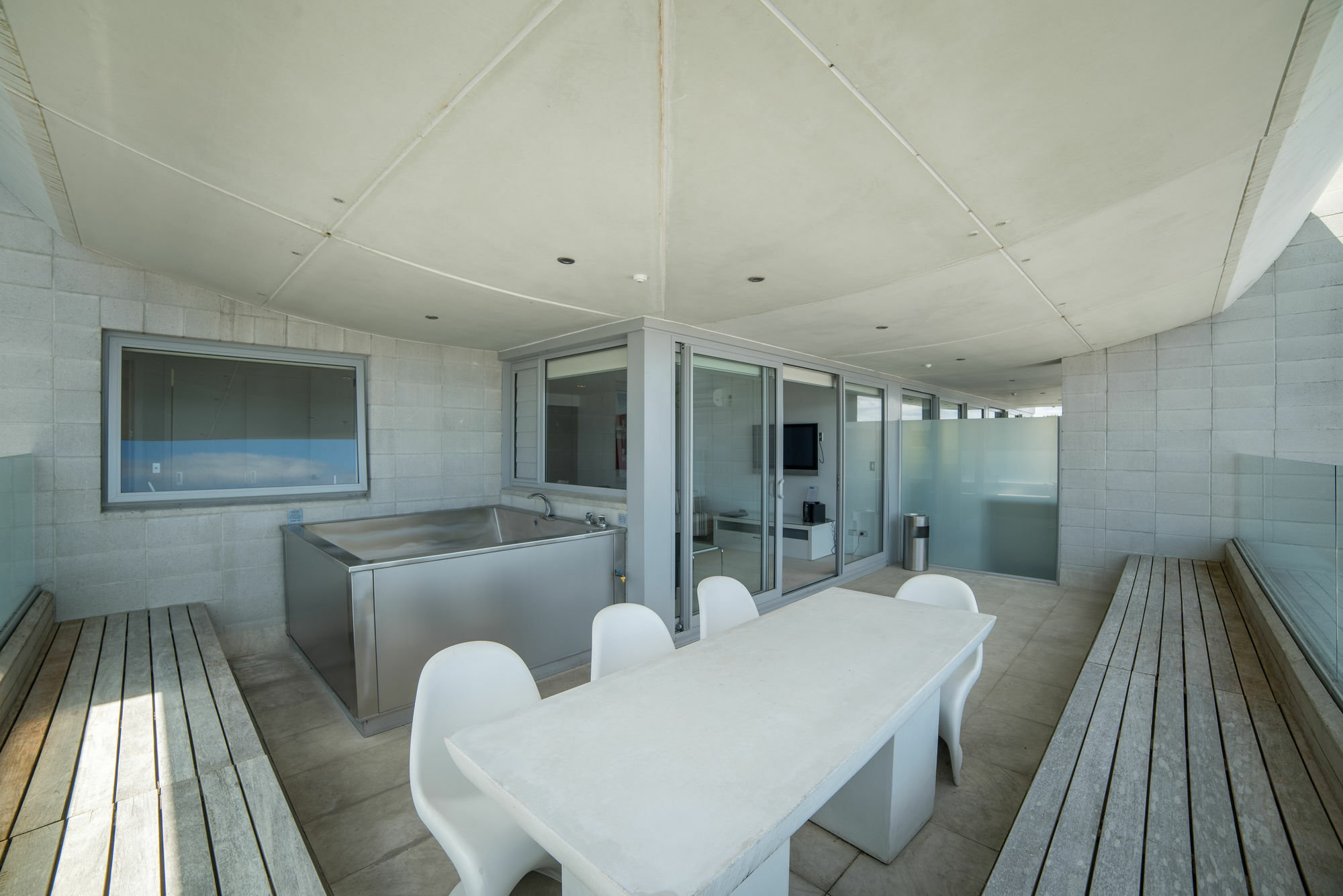 Aparthotel Sacred Waters 5*